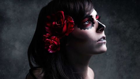 Le Boudoir Paris est un salon de coiffure situé en plein Paris dans le 9eme arrondissement