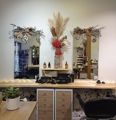 Le salon Atelier de Coiffure Valérie Hebda à Montpellier - 34090 vous accueille dans une ambiance conviviale pour un instant beauté