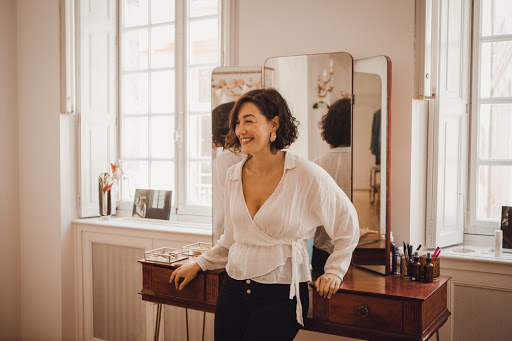 Coiffeuse / Maquilleuse professionnelle sur Toulouse. Spécialisée dans l'univers du mariage