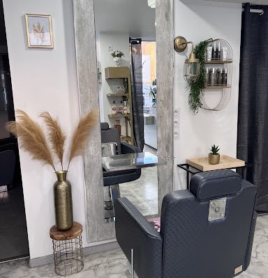 Salon de coiffure pour cheveux bouclés