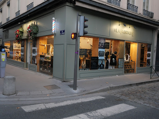 Votre salon de coiffure barbier et salon de tatouage