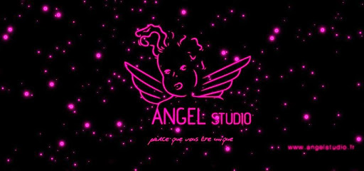 Angel Studio est un boudoir parisien pour le bien-être féminin. Nos experts vous donnent des conseils sur la coiffure et la beauté.