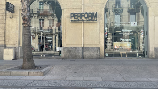 Perform académie : votre centre leader dans la région de formation et  stages de coiffure pour particuliers et professionnels à Montpellier.