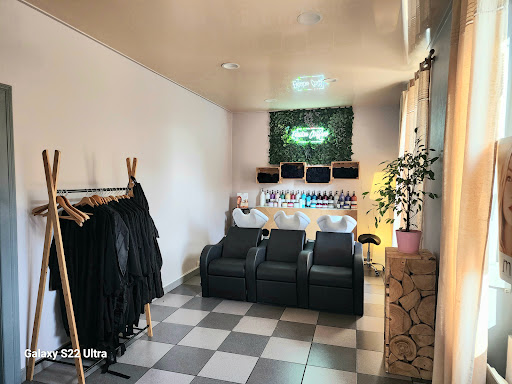 Un boost de style ? Évasion Coiffure